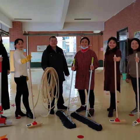 【清洁我们的家园】学期末全园卫生大扫除—龙津中心幼儿园“安全卫生保健”系列篇（十二）