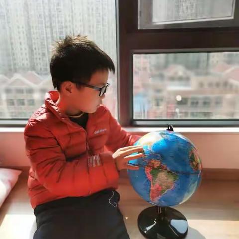 江岸区抗疫美少年——育才二小一（7）班金浩然