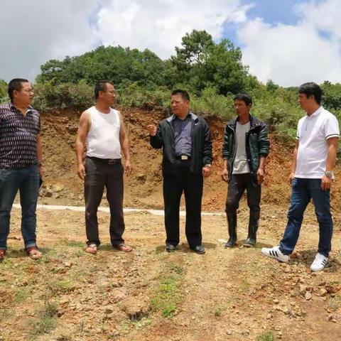 县委常委、副县长宋杰到大朝山东镇调研扶贫工作