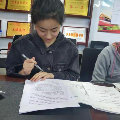 教研之花          静待绽放——纵目小学数学教研活动