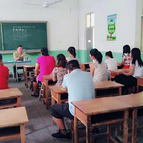 九门小学再次召开煤改气专项会议