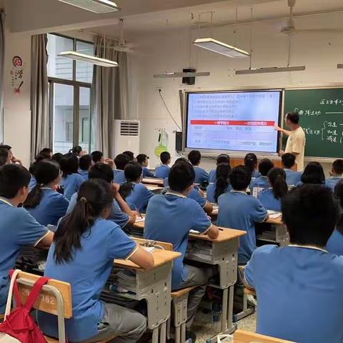 “打造特色课堂，实施精准教学”——春晗学校科学组教研活动