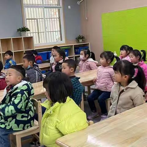 “快乐建构，创意无限”童欣幼儿园中班组机器人课堂🤖️