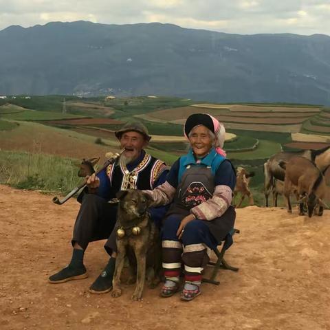 赤橙黄绿青蓝紫——七彩云南行