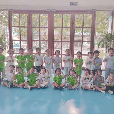 浓情端午 “粽”享欢乐——伟才幼儿园小三班“端午节”主题教育活动