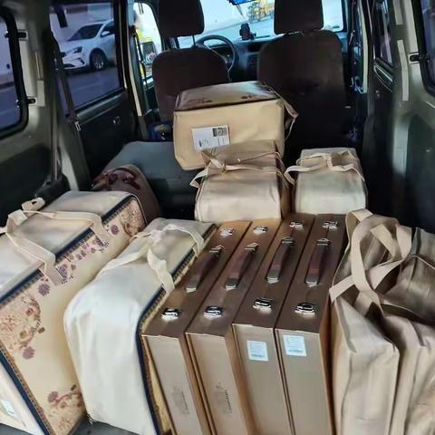 免费铺床约起来