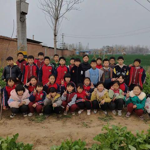 滑县牛屯镇中兴学校__校园疫情防控，有我们请放心