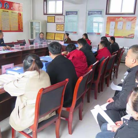 白豹镇市场监管所召开疫情防控工作暨辖区进口冷冻食品从业人员安全培会