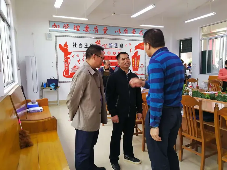 —石塘镇三中到上林县明亮镇二中交流学习
