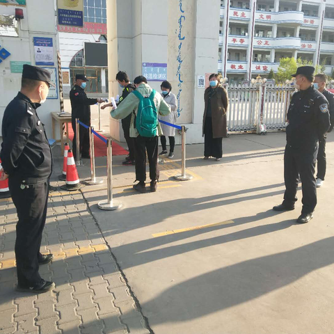 警校共建、筑牢校园安全防线——乌海市蒙古族学校开学复课特邀大庆路派出所警官检查指导校园安防工作