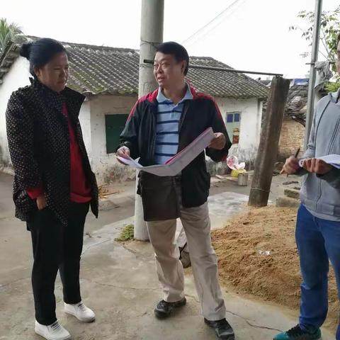 海南调查总队到雅星镇东山居亲临指导住户调查记账工作