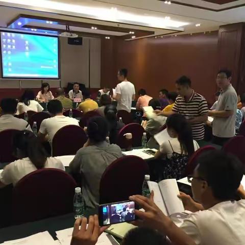 儋州市举办2018年上半年住户类调查暨电子记账培训业务会议