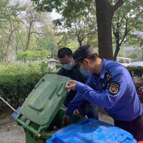 生活垃圾分类进行时，花园路街道查处清运环节第一起