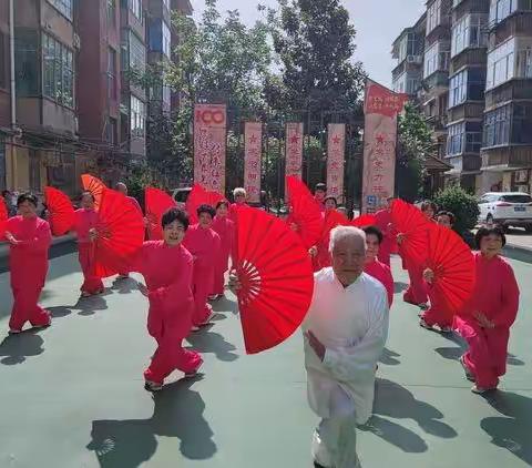 老街街道日间照料中心暖人心
