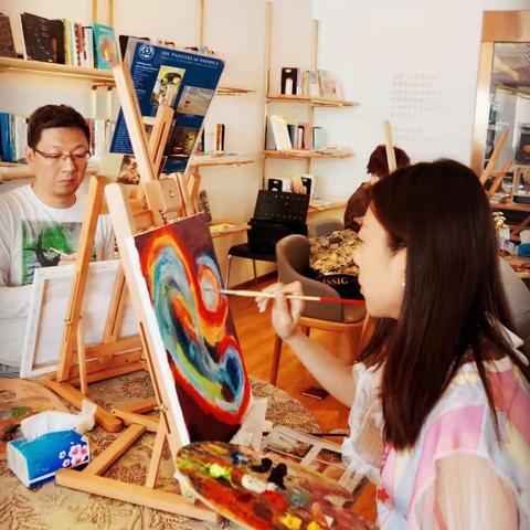 “遇见油画——欢乐暑假 ”锋行油画，与你书城明阅岛，一见钟情