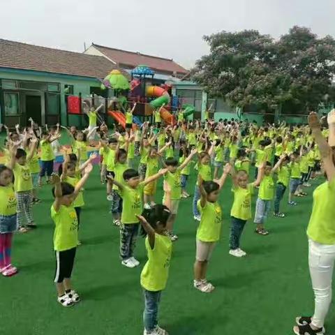 小天使艺术幼儿园小（一）班拼图大赛