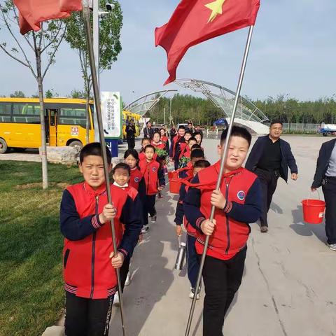 桥西小学劳动教育实践活动纪实