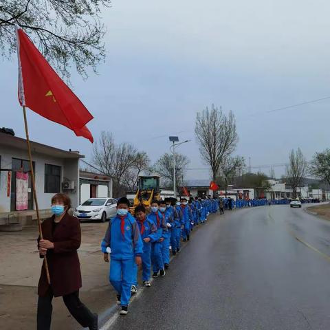 “缅怀革命先烈，弘扬革命精神” 广安小学清明节主题活动