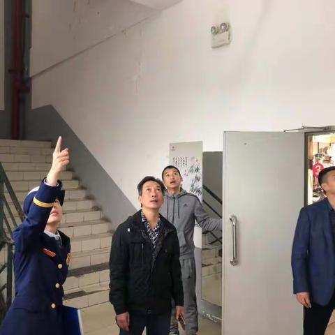 加强整治力度，确保工作实效——龙华区中山街道联合区消防大队开展元旦期间安全生产（消防）工作排查
