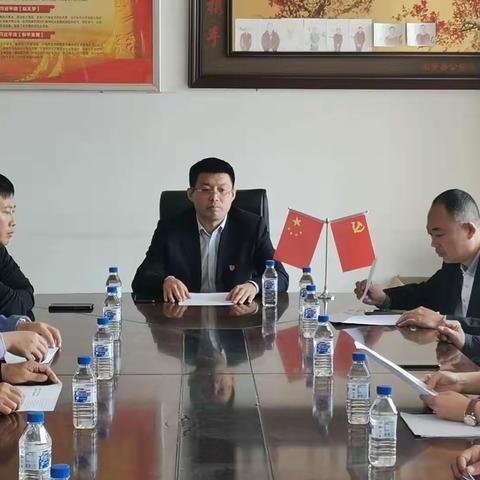 靠山镇初级中学党总支“学‘四史’悟初心 振兴发展迎百年”主题实践活动动员部署会