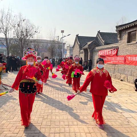 拳铺镇：雪月梅柳开新春，欢歌笑语闹元宵