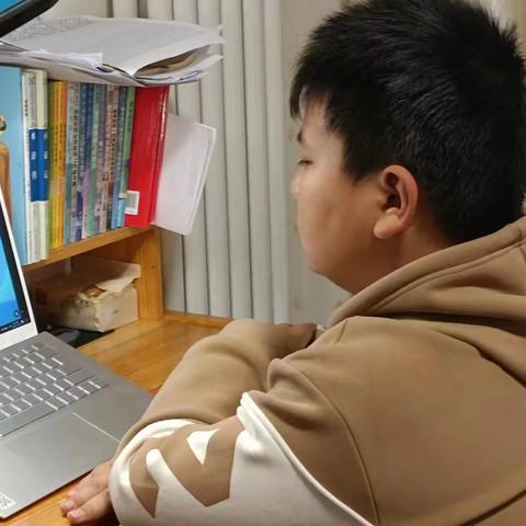 海峡分两岸，文字同根源——建安区第三高级中学组织观看“涉台教育‘专家开讲’第三期网络直播”活动