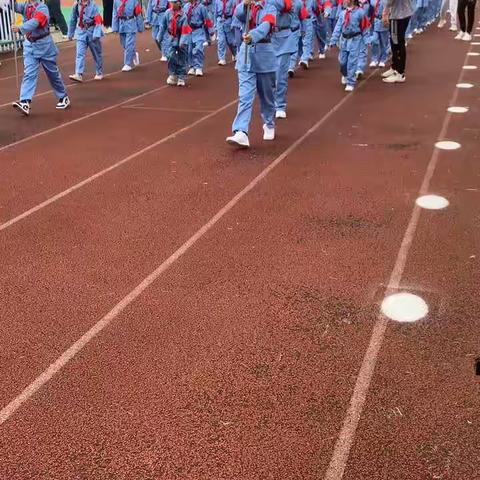 披荆斩棘，少年强国——塘小第28届运动会三（1）向阳花中队赛后报道