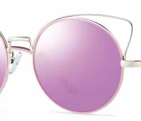 欢乐童年！！！信誉楼二楼眼镜组特引进派丽蒙儿童太阳镜六一特别款！宝宝们外出遮阳、扮靓神器！