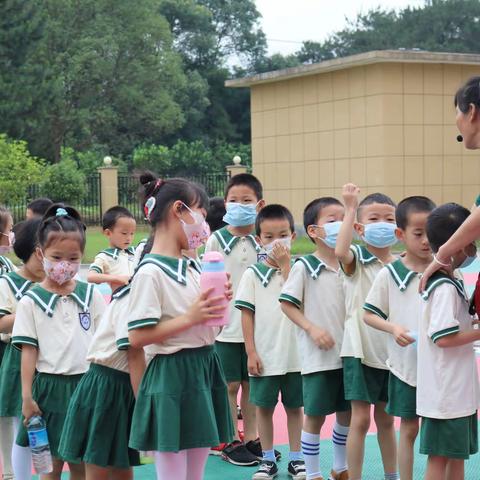 【幼小衔接 我们在行动】——横龙镇中心幼儿园大班参观小学活动剪影