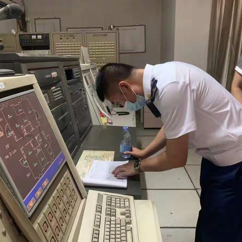 未落实《高层民用建筑消防安全管理规定》鼓楼消防开出首张罚单