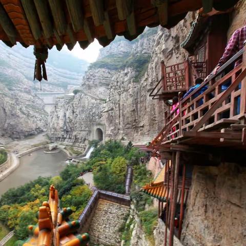 山西恒山悬空寺探秘