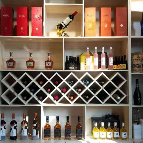 渑池鸿运葡萄酒                                华丽圣诞狂响曲，喜迎新年献“金”“礼”