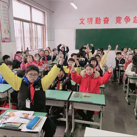 感恩2021 起航2022——六十中队期末参评