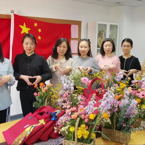 渠道管理部组织“庆建党百年，绽巾帼风采”三八国际妇女节主题活动