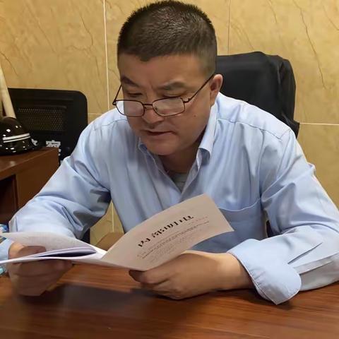 一八五支行学习《自治区联社关于印发李文祖同志在新疆农村信用社2022年工作会议上讲话的通知》