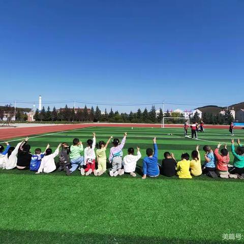 【三八妇女节】“温馨三月天，浓情三八节”——阿尔山市第一小学一年一班“三八”国际劳动妇女节活动