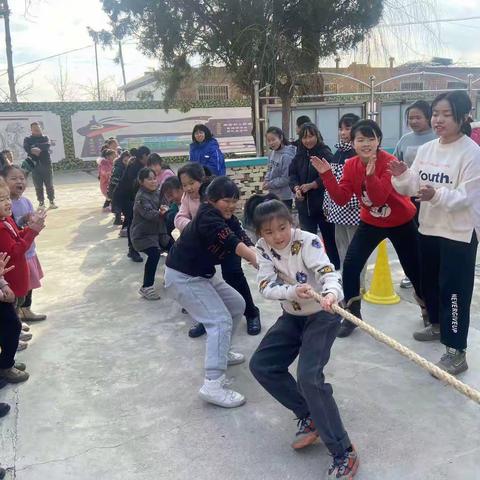 同心聚力，挑战自我——玉华希望小学“庆元旦”拔河比赛