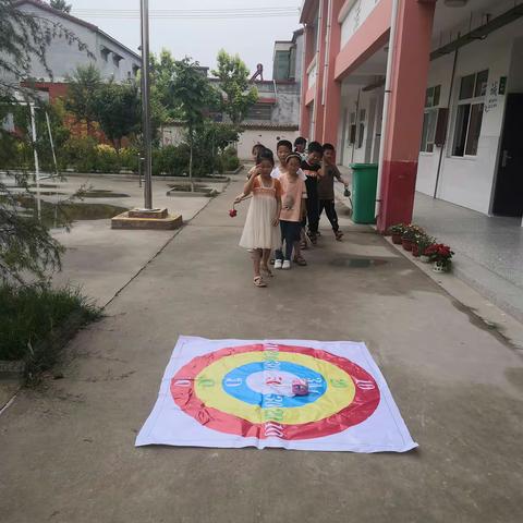 郑村小学——孩子们的乐园、花园、家园