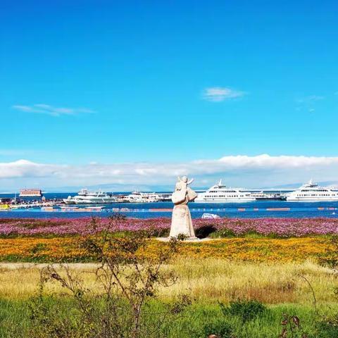 西宁塔尔寺的景，青海湖的水，高原蓝的天，茶卡盐湖：天空之镜。18年9月15日一19日