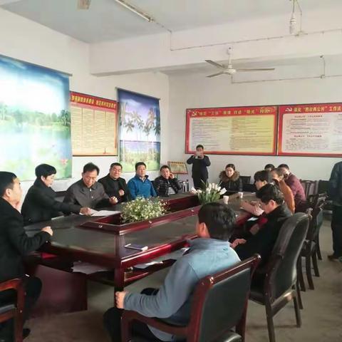 人社局：驻村入户送温暖       人社铁军在行动