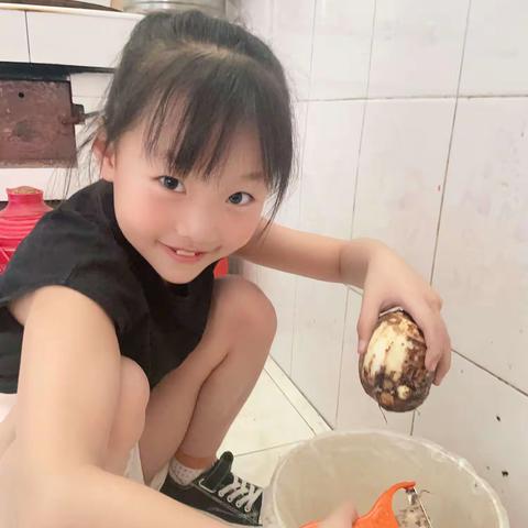 “习语”润童心 “五星”向未来