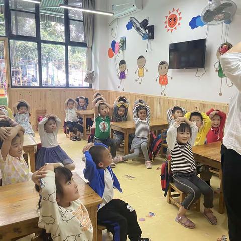 “铭记5.12，致敬生命”——祥和小区幼儿园2021年地震消防演习活动