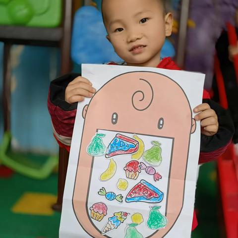 中班美术《大嘴娃娃》