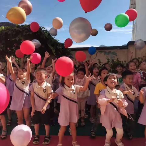 🍭🌠蓝天幼儿园中班期末回顾🍀🌠🌸