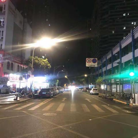 持续加强青石桥海鲜市场夜间市容秩序整治