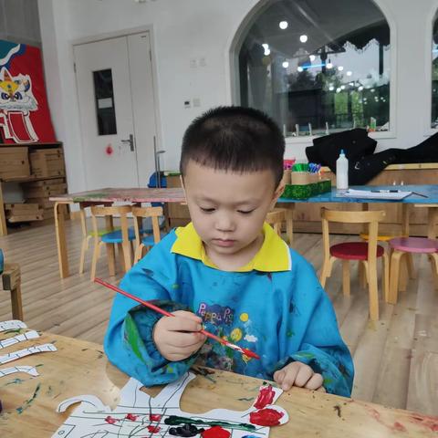 美术活动《花格子大象🐘》