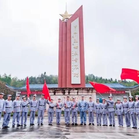 红色书坊旅游小镇一日游