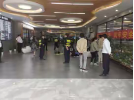 深入事件中心，化解重大纠纷