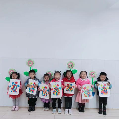 中三班油画棒作品精彩瞬间。