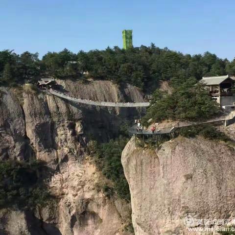 1号﻿游国家5A级神仙居风景区，新晋网红如意桥，卧龙桥莲花台等景点纯玩一日游。